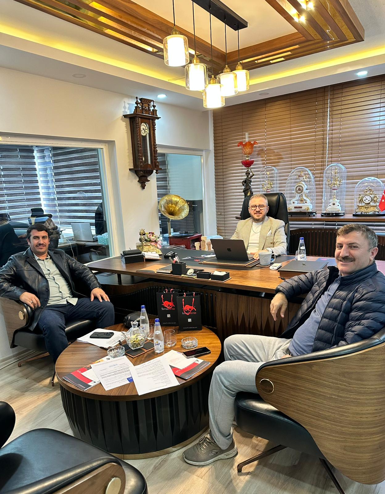 F Grubu Müteahhitlik Yetki Belgeli Şirketi