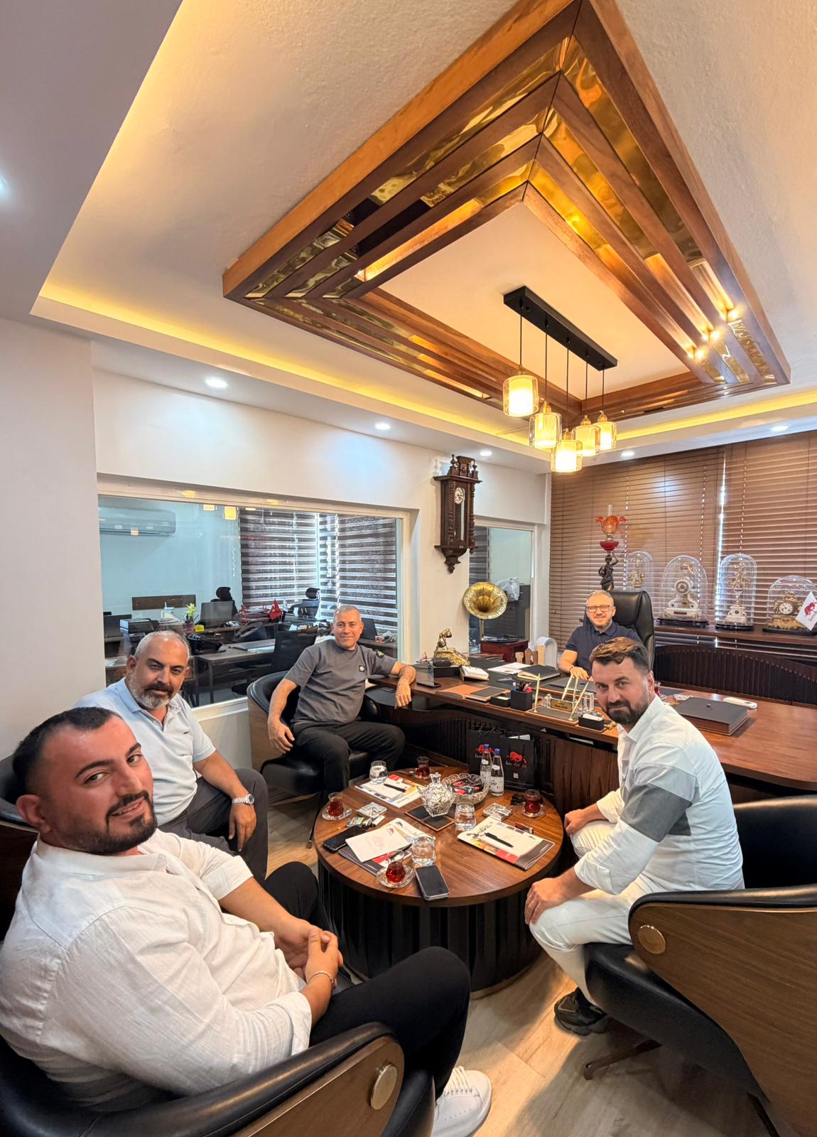E1 Grubu Müteahhitlik Yetki Belgeli Şirketi